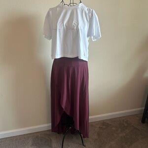 HALARA Burgundy High-Low Skirt